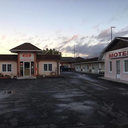 Wayfare Motel Guelph Exterior photo