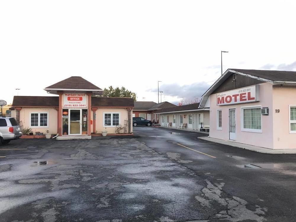 Wayfare Motel Guelph Exterior photo